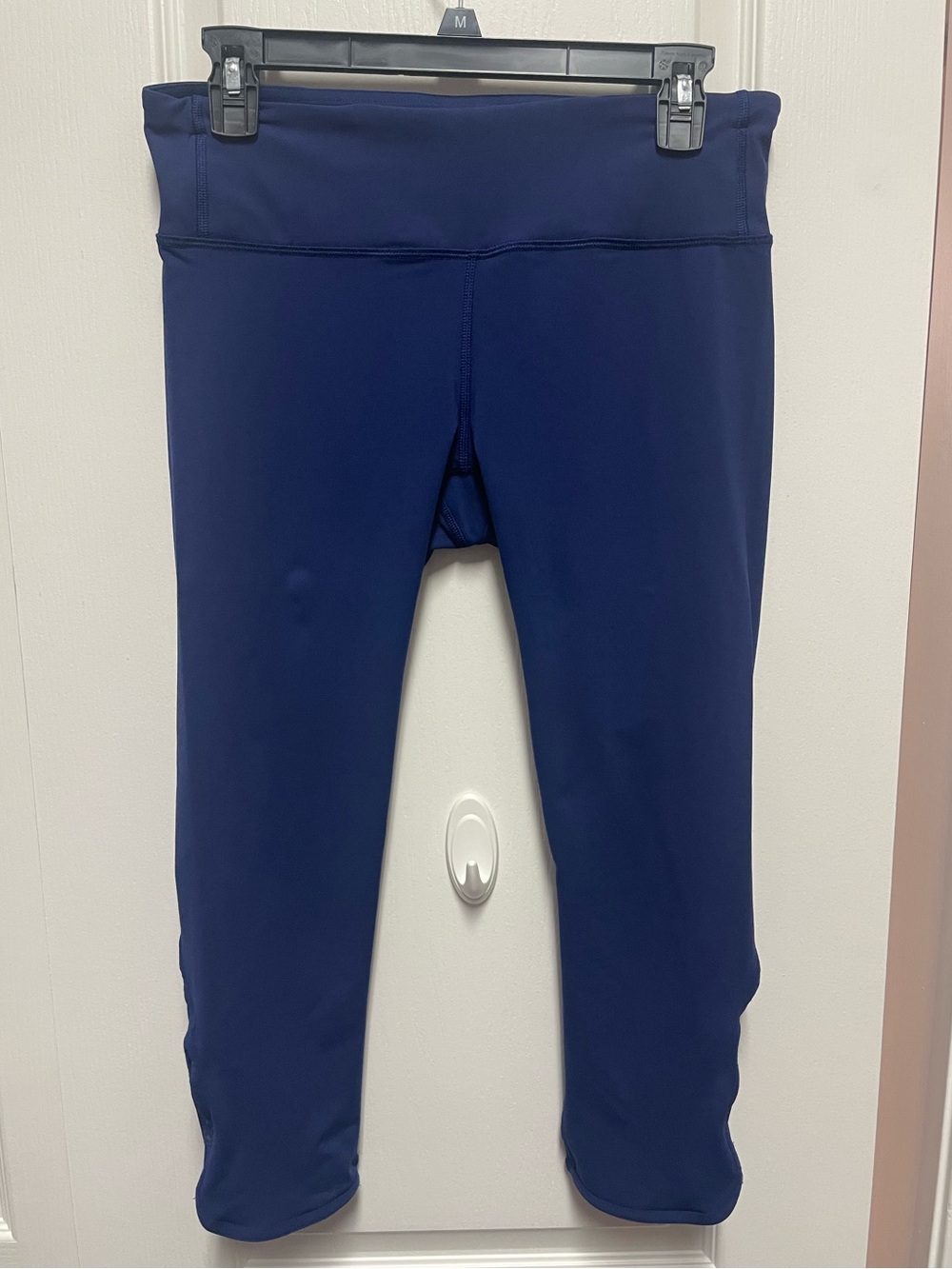 lululemon Navy Blue Cropped Leggings
